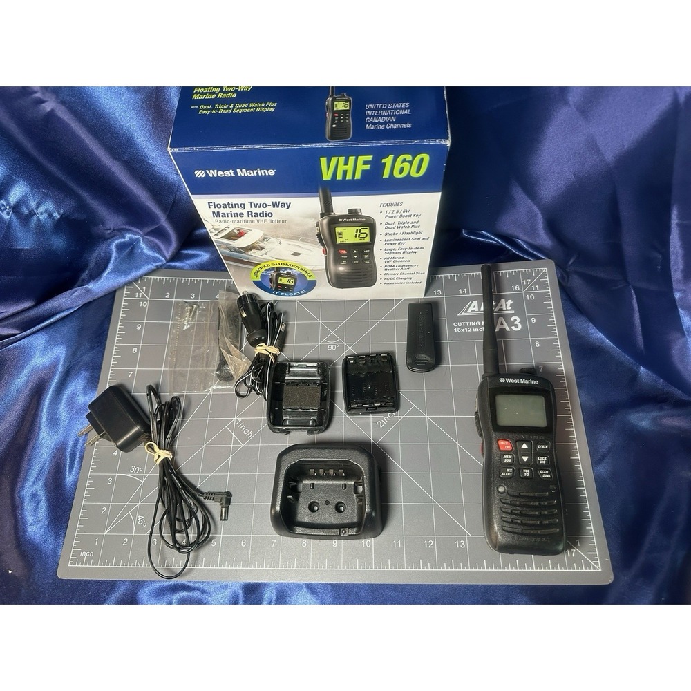 West Marine VHF 160 Floating Two Way Radio Model 14078562 Box & Accessories